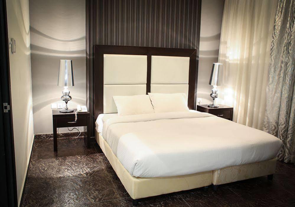 Loumage Hotel & Suites Manama Extérieur photo